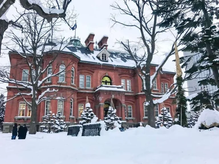Parker Schnabels House: A Look Inside the Gold Rush Star's Luxurious Alaska Home