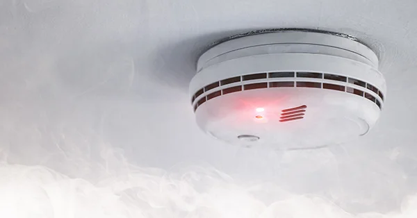 Why Is My Smoke Detector Flashing Green?